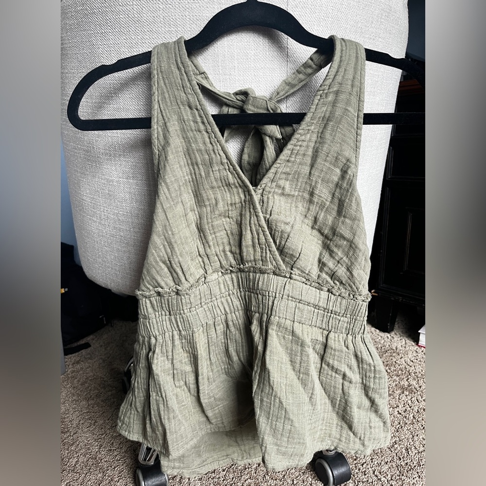 American Eagle Ruffle Tie-Back Halter Tank